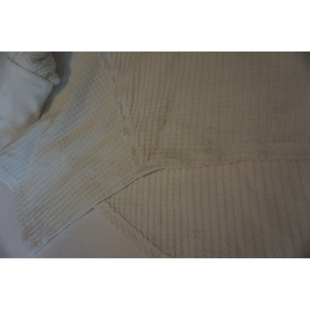 We The Free White Waffle Knit V-Neck High Low Thermal Top XS OB1753675